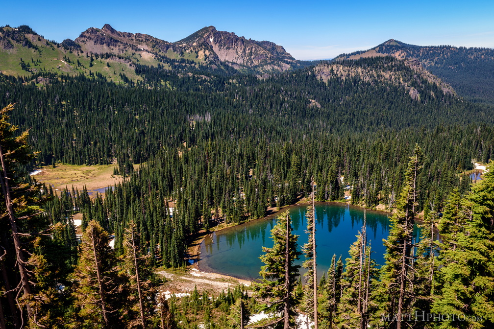 Sunrise Lake and Palisades Peak