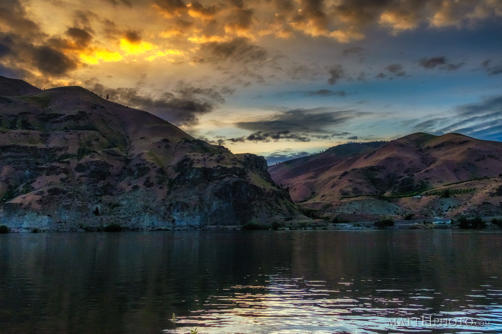 Night Falls on Lincoln Rock