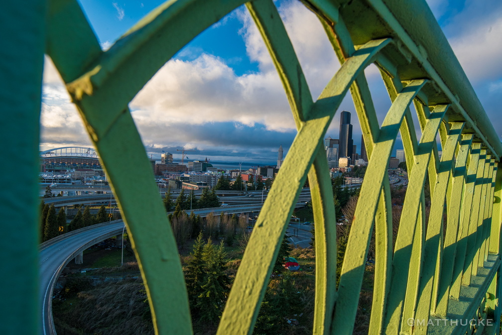 Railing, Jose Rizal Bridge